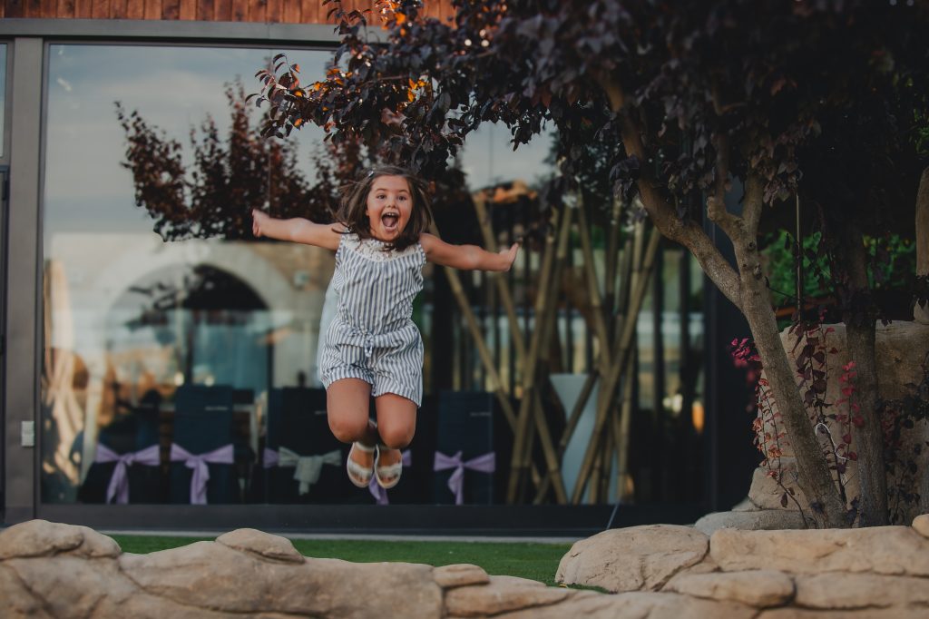 fotografia familiar en masia les garrigues lleida